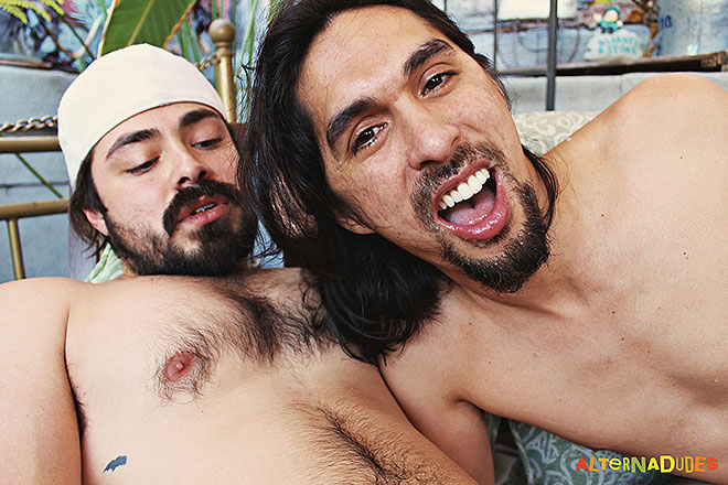 Skater Cub Gets a BJ Image