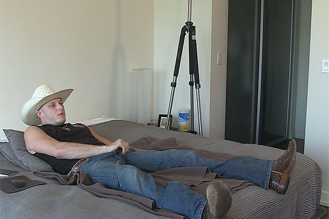 Image from gallery DOMINIC 6: Civilian / 21 / 5'10