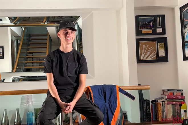 Young Straight Racer Teen Image