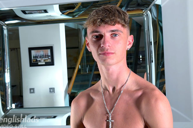 Young Straight Racer Teen Image