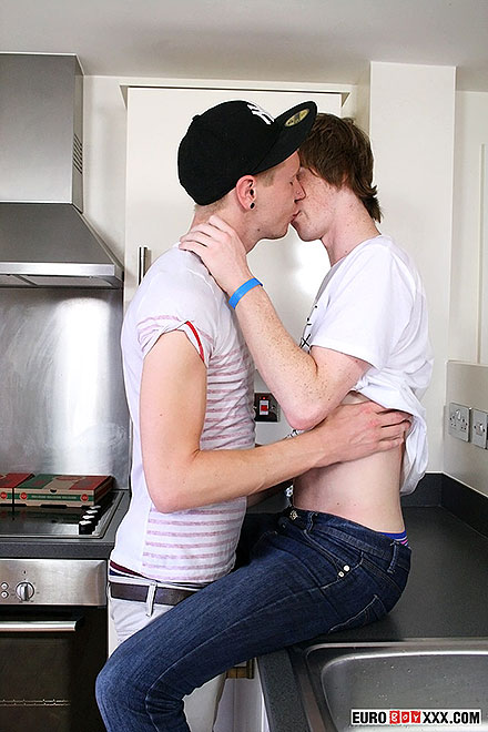 Kai Alexander & Riley Smith Image