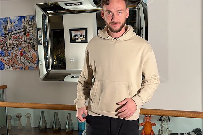 Young Straight Hottie Shows off his Bubble Butt Image