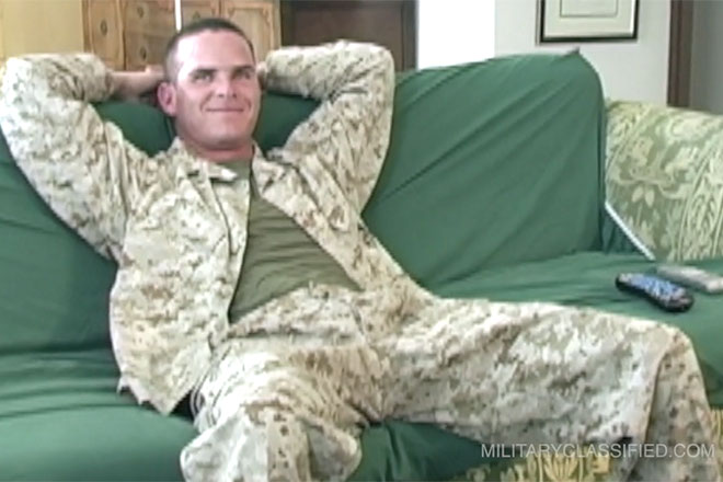 KYLE 13: MARINES / 25 / 6'0 / 169 / 8c Image