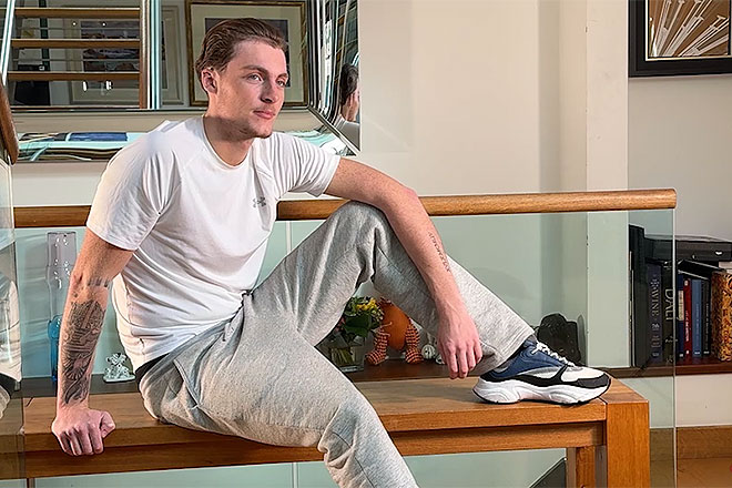 Young Straight Boxer Wanks his Huge Uncut Cock Image