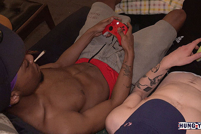 2 Amateur Chav Fuck & X-Box Session Image