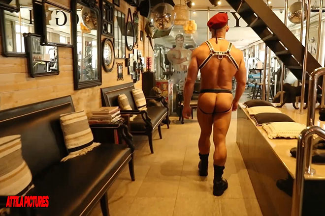 IDM Paris Guido Takes On Dimitri Image