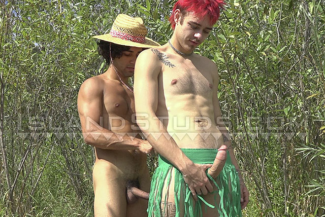 Proudly Out Ricky Lopez & his boyfriend Kabo Messing Around on Island Studs! Image