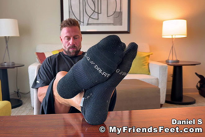 Spy on Daniel's Feet Image