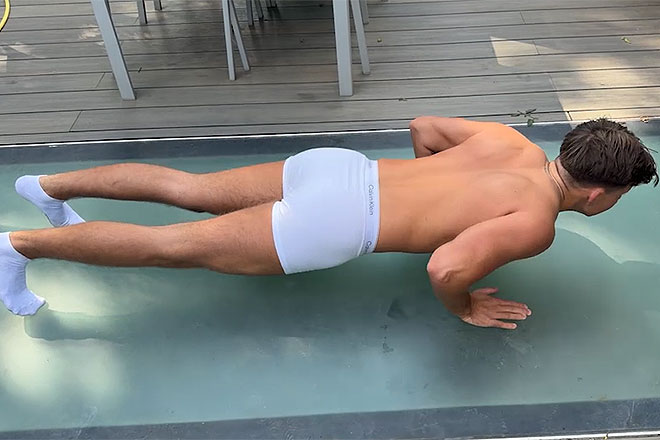 Young Straight Stud Shows off his Amazing Muscles Image